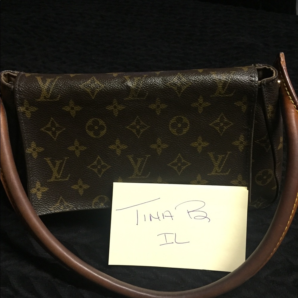 Louis Vuitton looping monogram with wallet